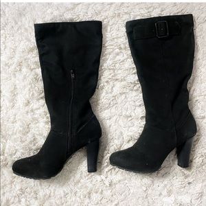 Black sexy high heel boots